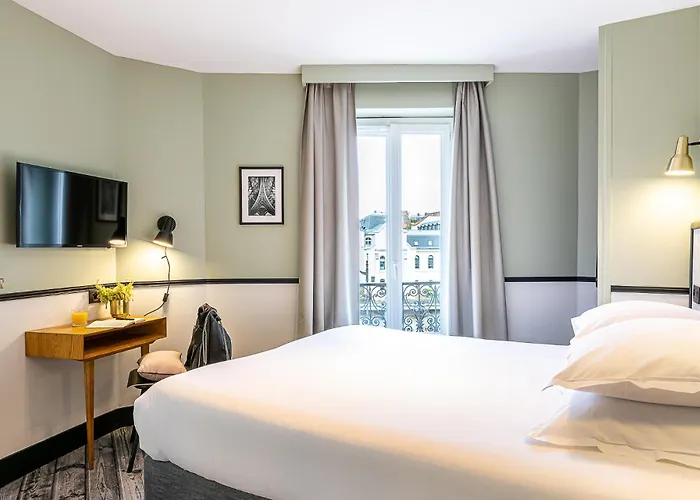 Hotel De L'Aqueduc Parijs